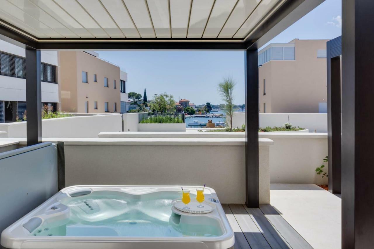 Shell Luxury Residences With Pool And Whirlpool Zadar Exterior photo