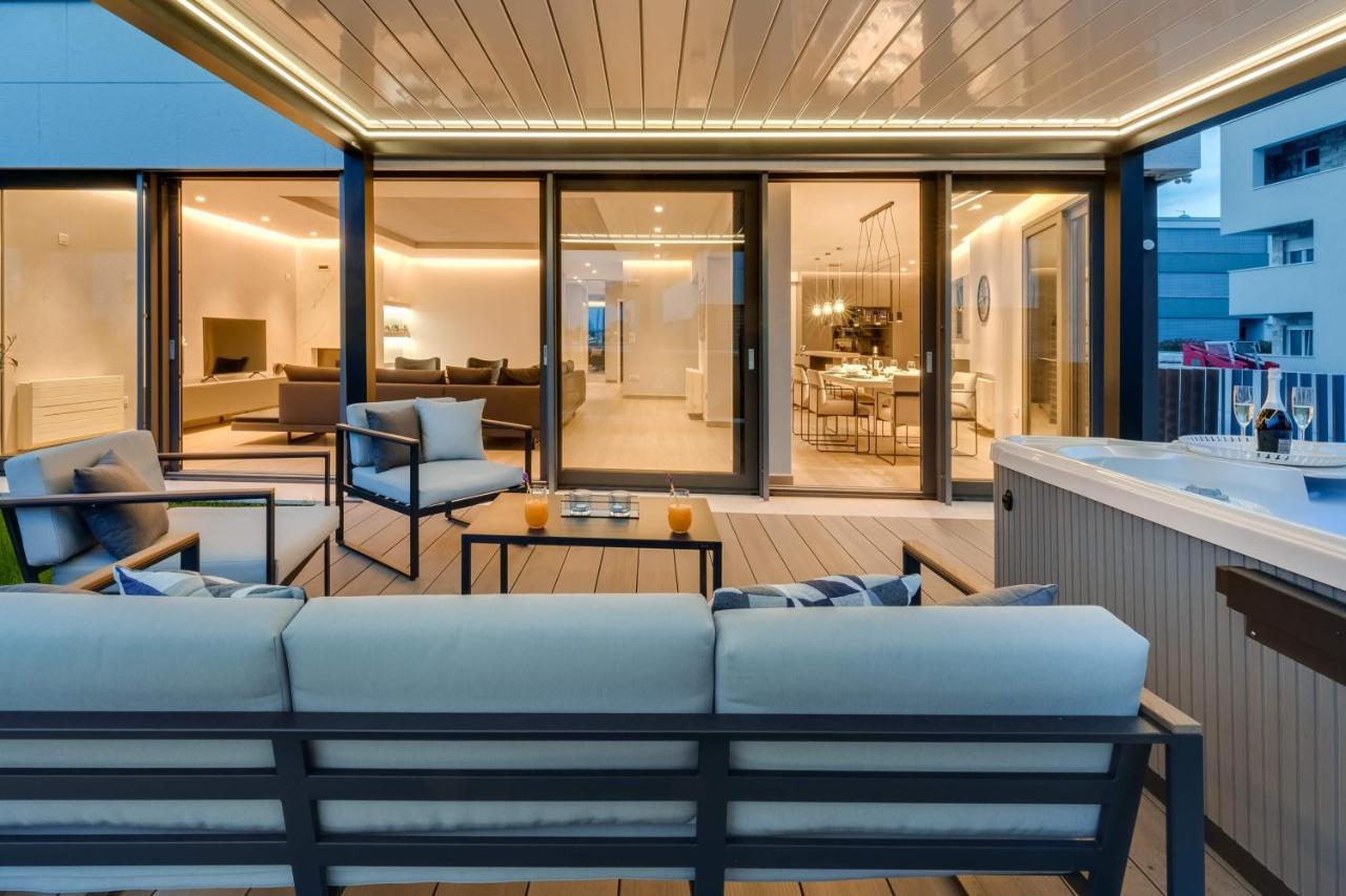 Shell Luxury Residences With Pool And Whirlpool Zadar Exterior photo
